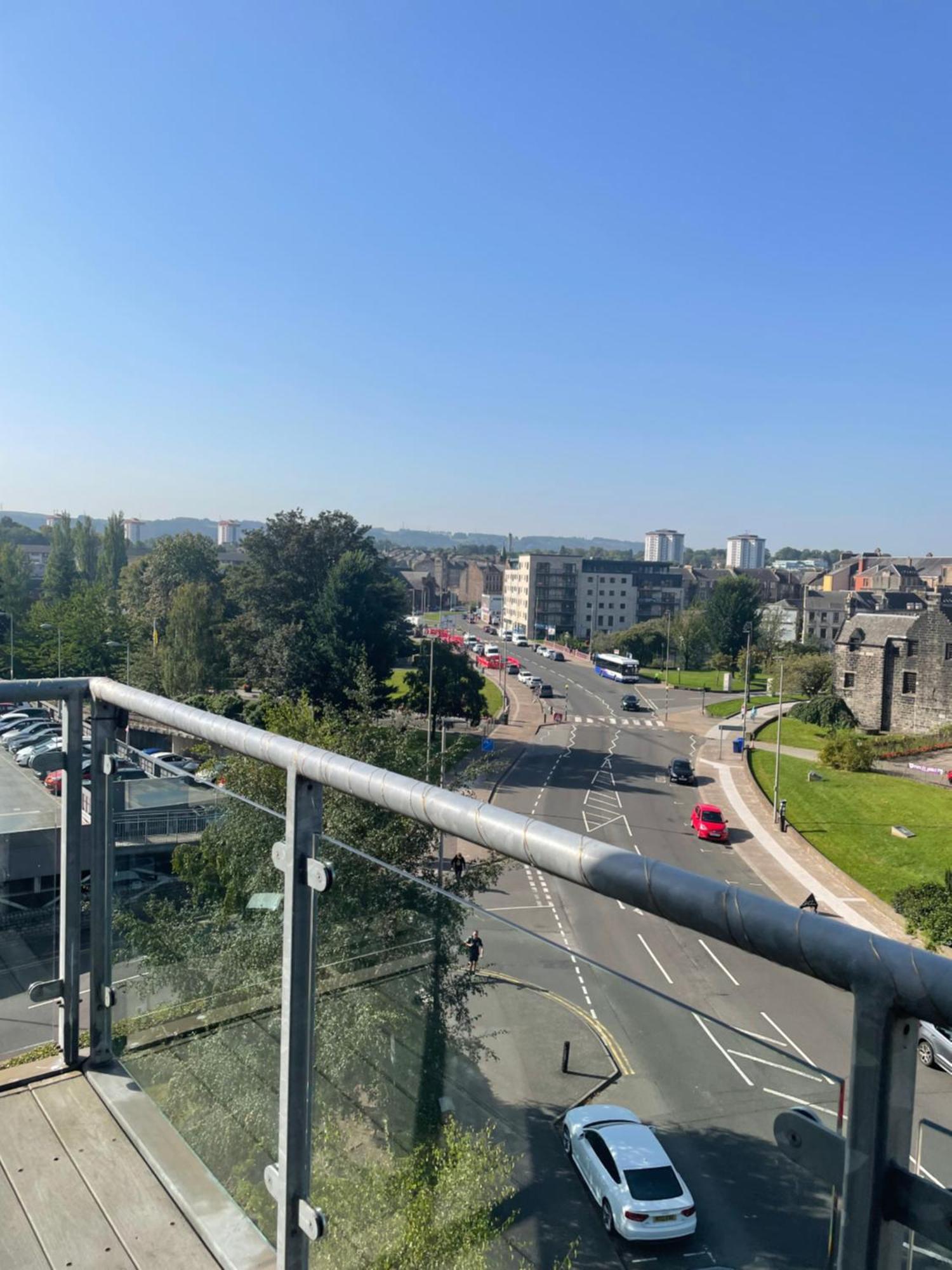 شقة The Paisley Penthouse - Abbey View المظهر الخارجي الصورة