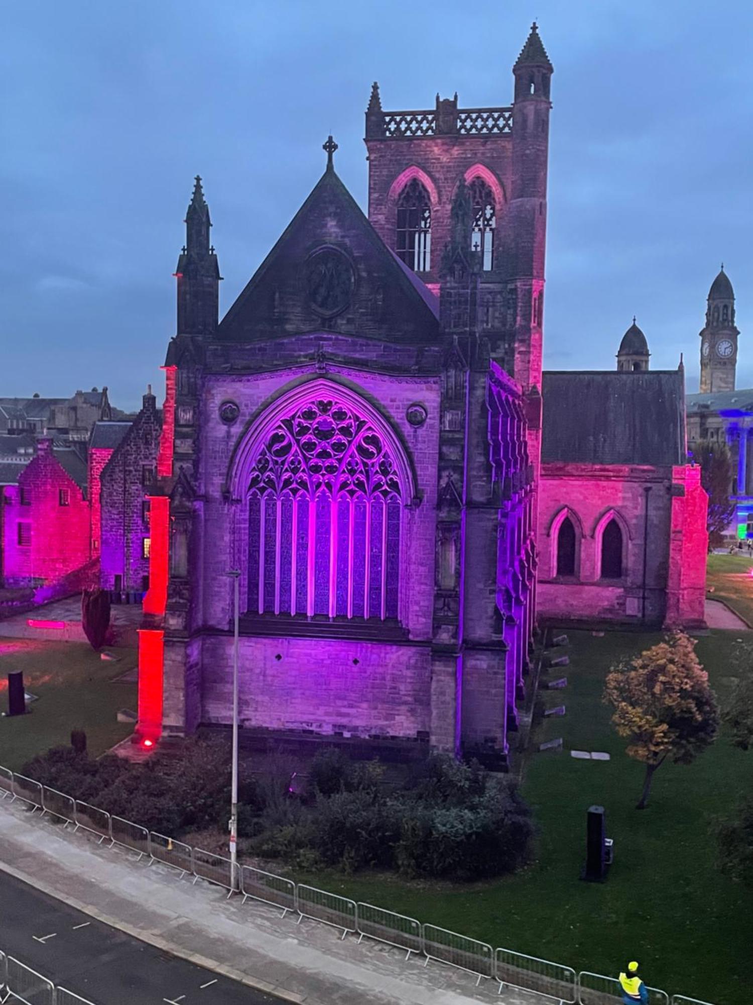 شقة The Paisley Penthouse - Abbey View المظهر الخارجي الصورة